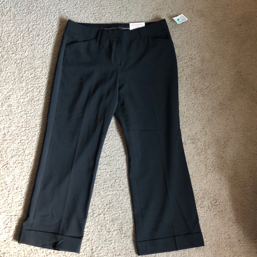 BRAND NEW capris